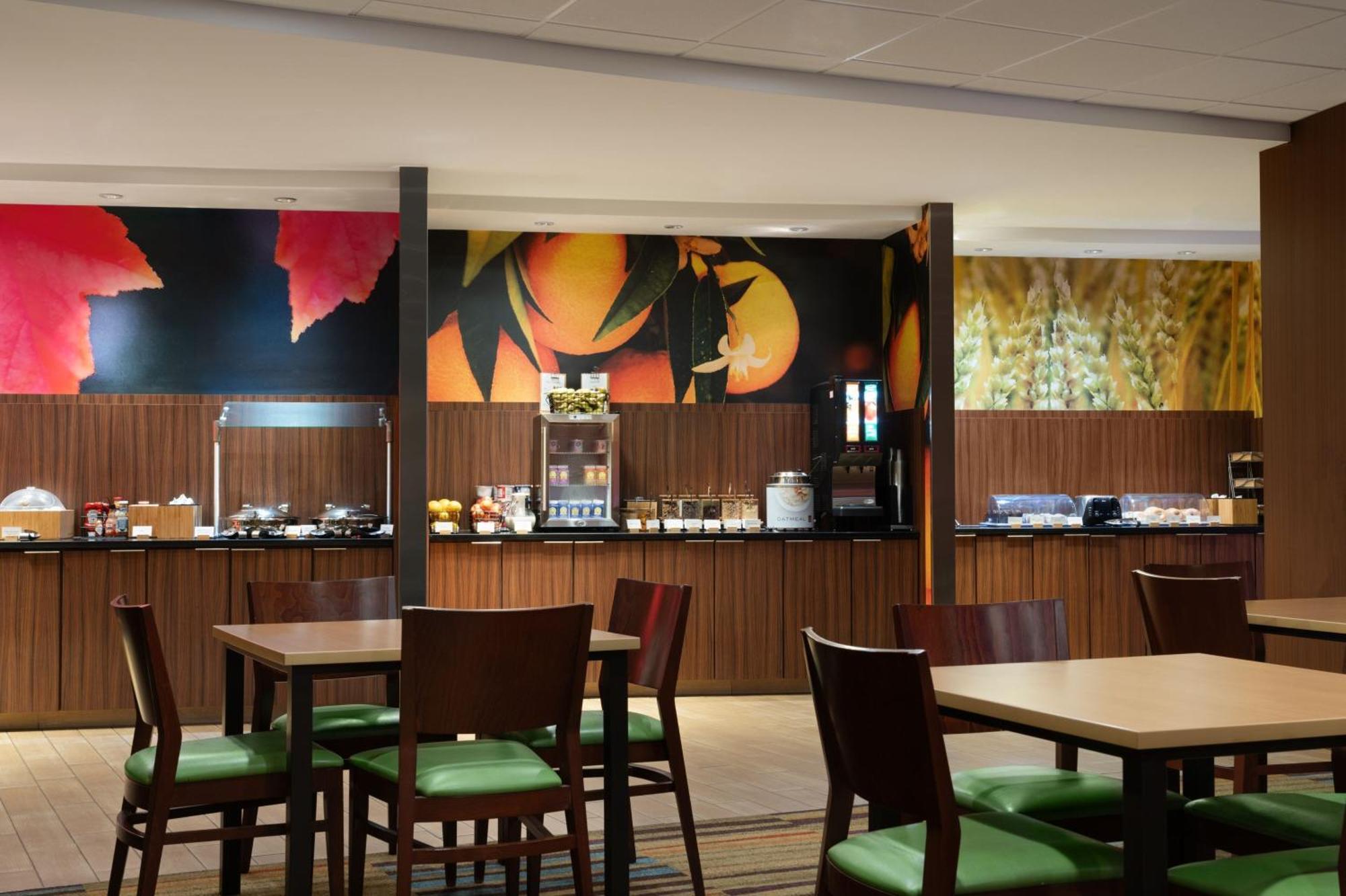 Fairfield Inn & Suites By Marriott London Extérieur photo