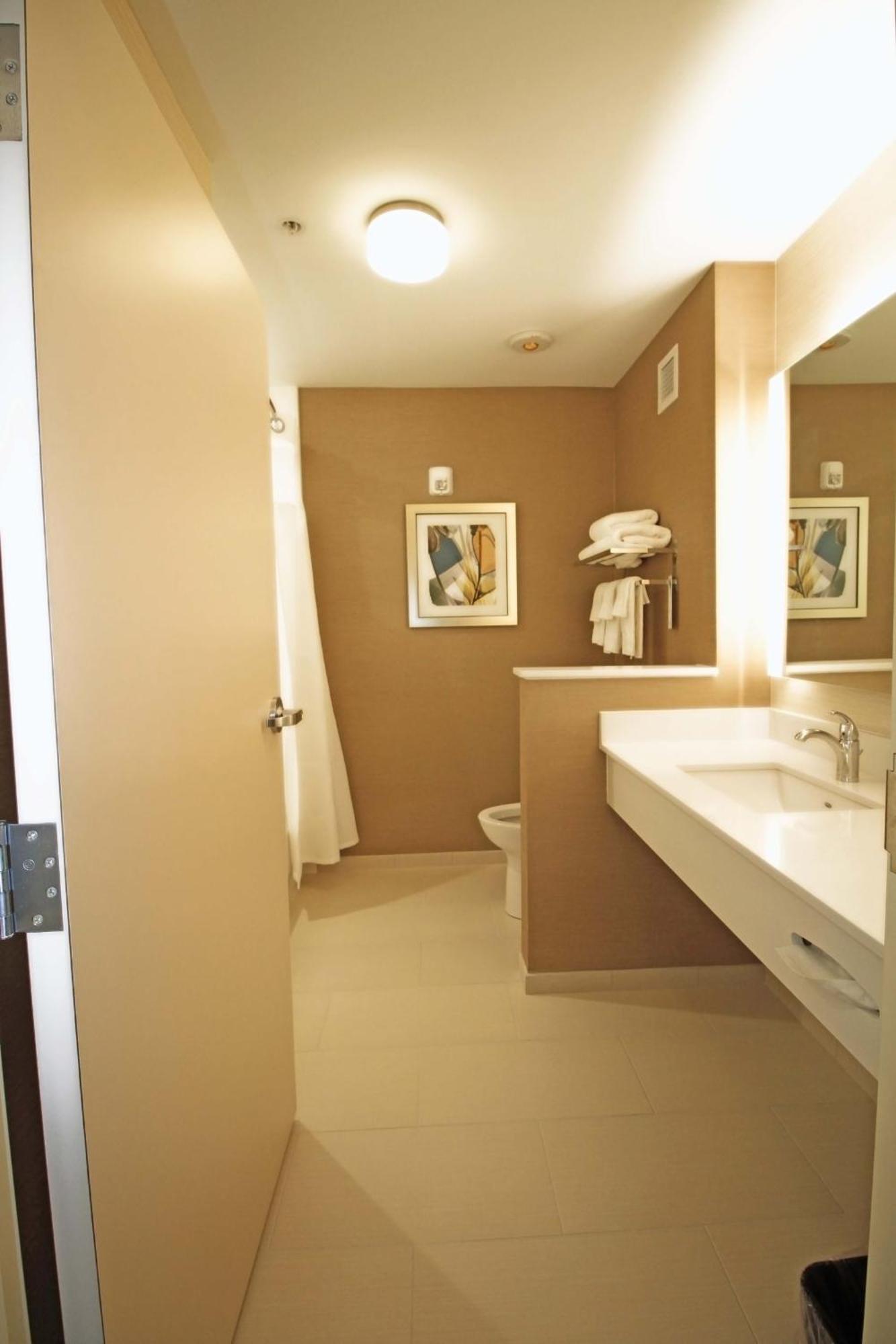 Fairfield Inn & Suites By Marriott London Extérieur photo