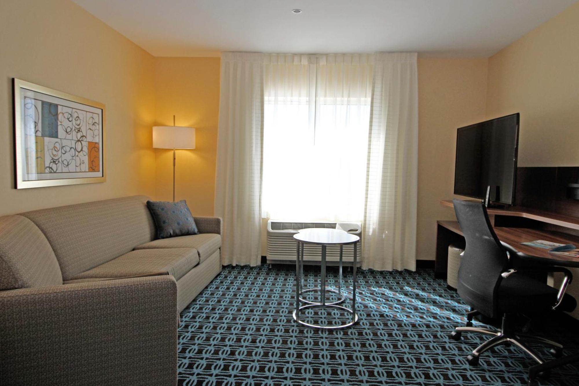 Fairfield Inn & Suites By Marriott London Extérieur photo