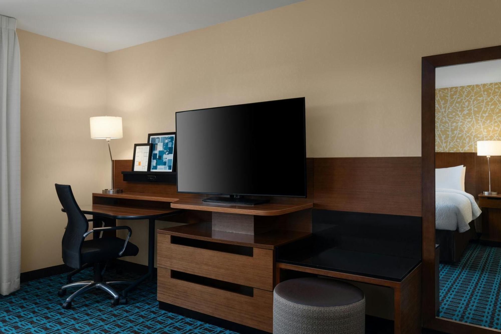 Fairfield Inn & Suites By Marriott London Extérieur photo