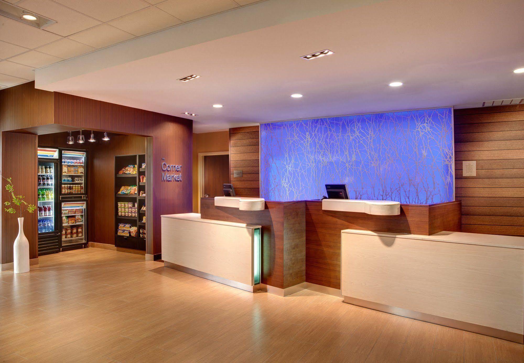Fairfield Inn & Suites By Marriott London Extérieur photo